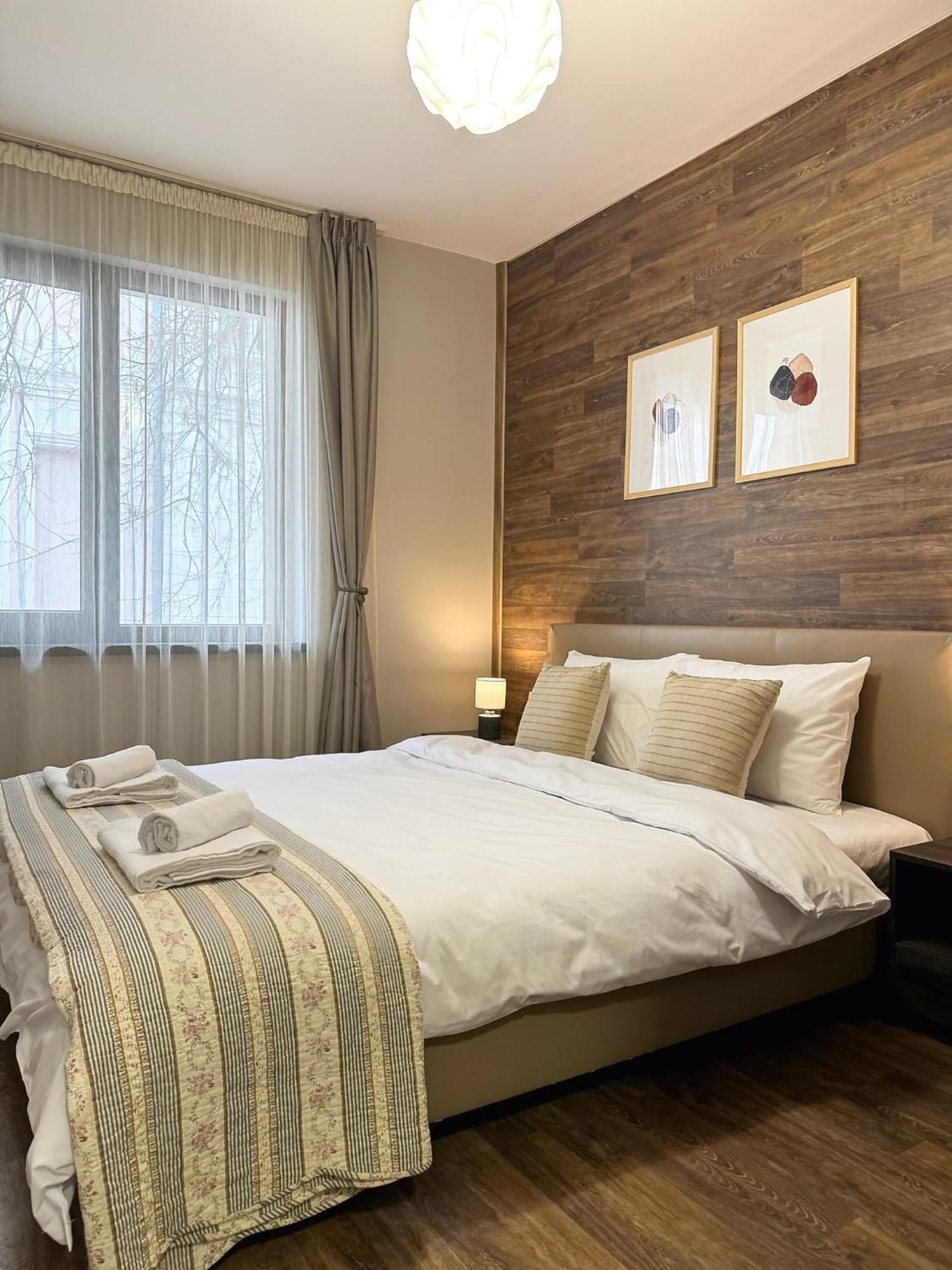 Top Centre Plovdiv Apt. With Parking For 4 Guests Esterno foto