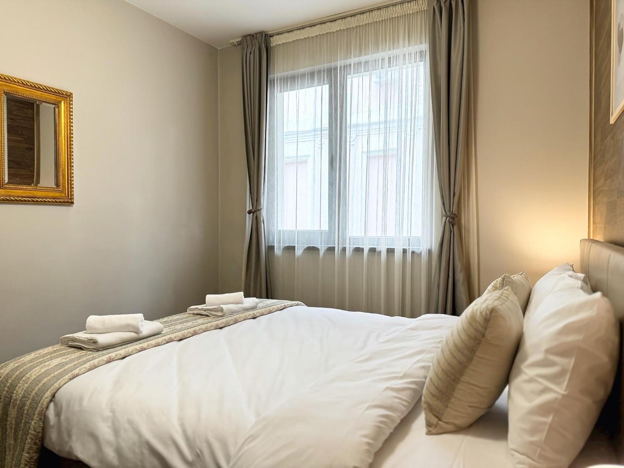 Top Centre Plovdiv Apt. With Parking For 4 Guests Esterno foto